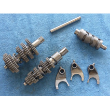 Prevodovka kompletni  stromek vidlicky presuvnik